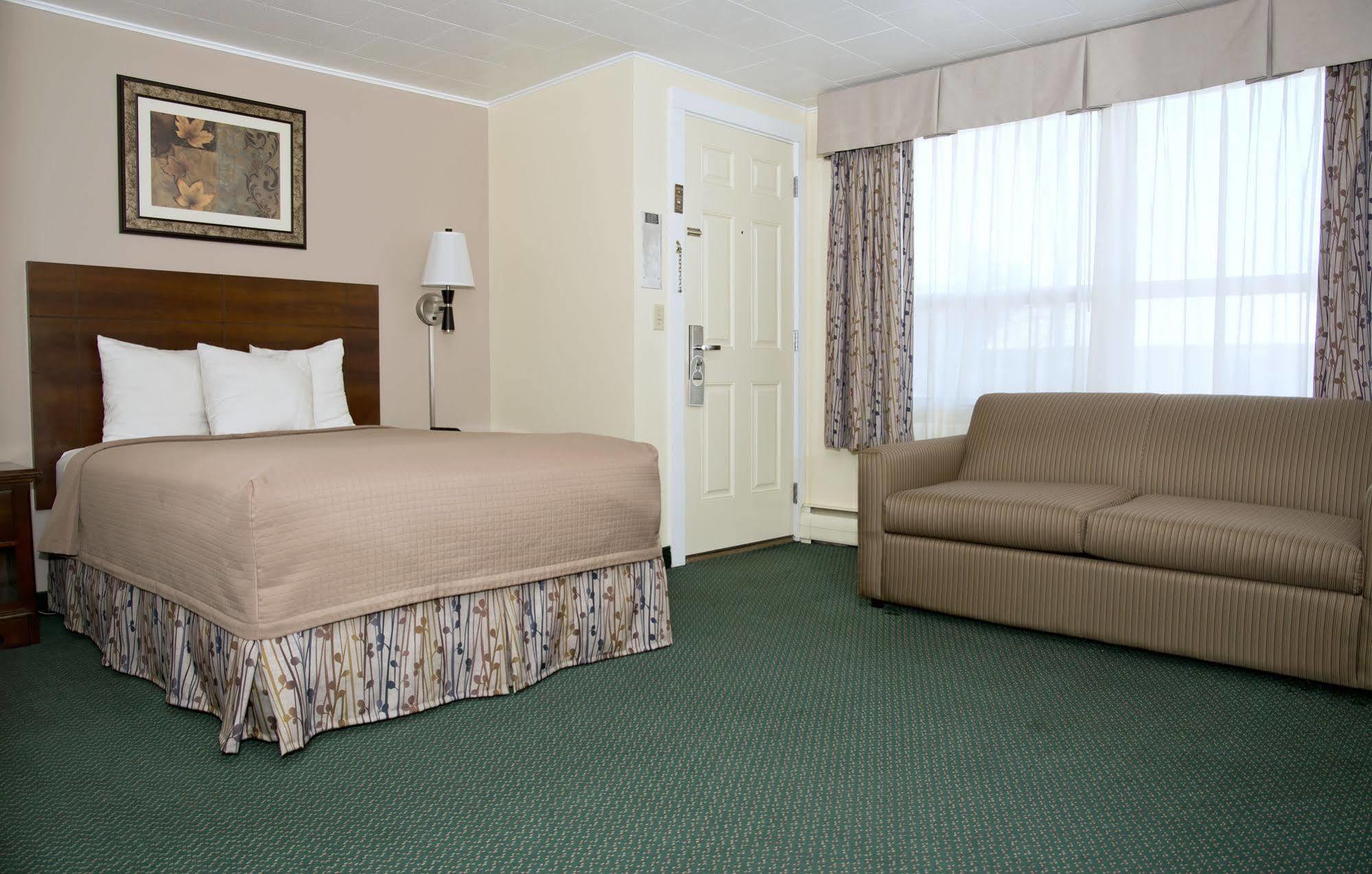 Travelers Inn Брансуик Экстерьер фото